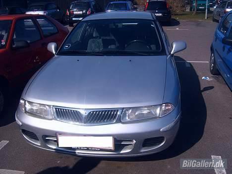 Mitsubishi Carisma - Jeg har taget billederne da jeg skulle købe bilen billede 1