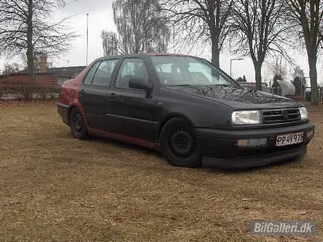 VW Vento ***SOLGT*** billede 3