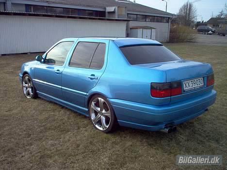 VW VENTO.. SOLGT.. billede 4
