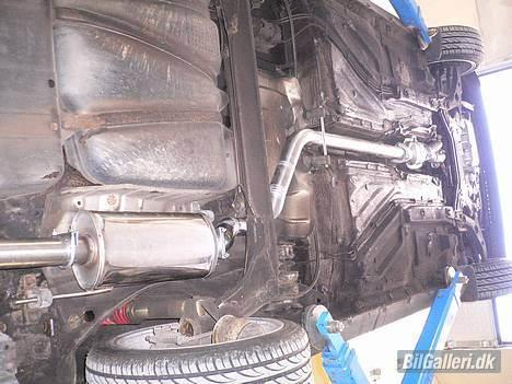 VW golf 3 gti 16v  - hjemme lavet udstøgning i 2,5 tommer rustfri med supersprint banan, kat, alt rustfri billede 11