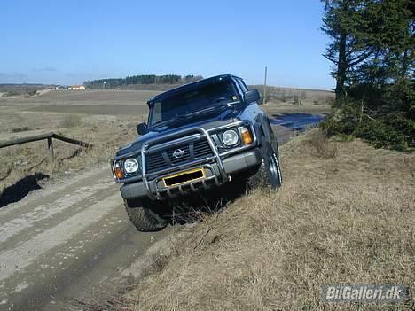 Nissan patrol billede 2