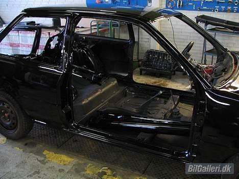 Ford Fiesta Xr2i  - Ny malet, så skal den bare samles billede 9