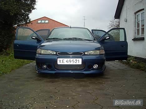 Ford mondeo 1,8 16v billede 1