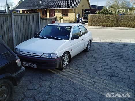 Ford escort clx billede 9