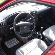 Nissan Sunny 1.4 LX 5d