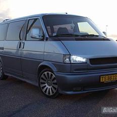 VW Caravelle