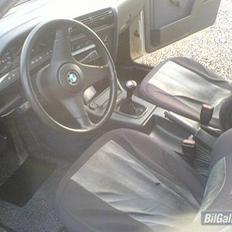 BMW E30 320i SOLGT