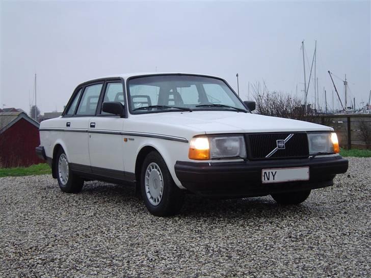 Volvo 240 GLT *SOLGT* billede 3
