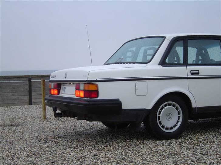 Volvo 240 GLT *SOLGT* billede 10