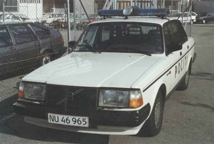 Volvo 240 GLT *SOLGT* - Et billed fra den fortid. billede 12