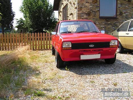 Ford Fiesta no 1 *SOLGT* billede 4