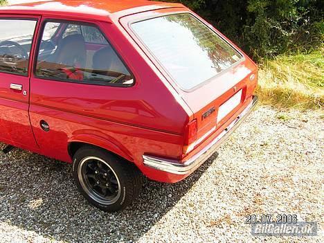 Ford Fiesta no 1 *SOLGT* billede 5