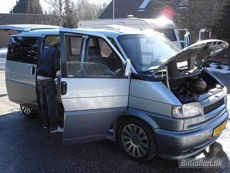 VW Caravelle billede 4