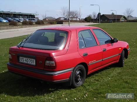 Nissan Sunny 1.4 LX 5d billede 3