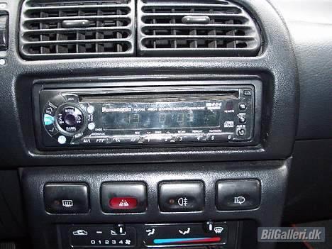 Nissan Sunny 1.4 LX 5d billede 5