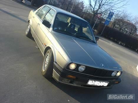 BMW E30 325i [SOLGT] - update 23 marts 2006 billede 16