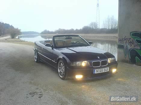 BMW 318i Cabriolet - Solgt... billede 13