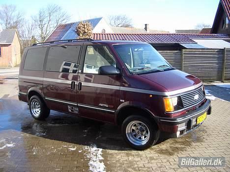 Chevrolet Astro van 10pers bus EXT  billede 2