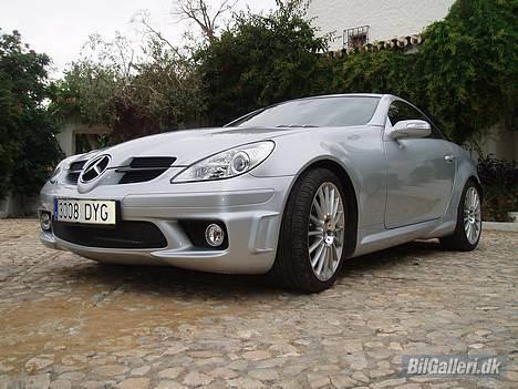 Mercedes Benz SLK55 AMG **SOLGT** billede 5