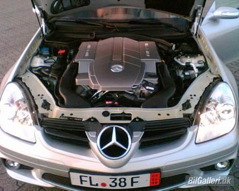 Mercedes Benz SLK55 AMG **SOLGT** billede 11