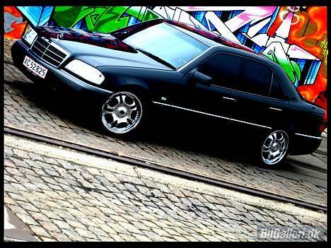 Mercedes Benz            C180 Elegance  billede 10