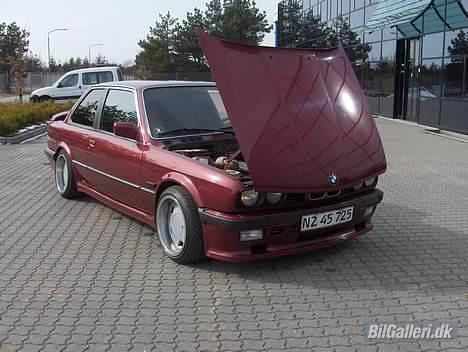 BMW e30 2.7 eta *SOLGT* billede 8