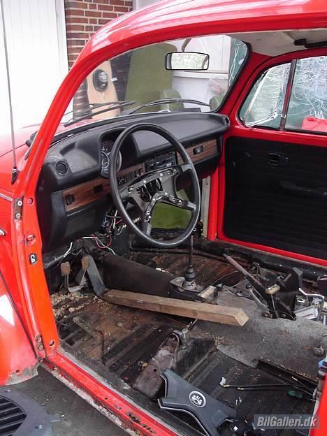 VW bobbel 1303 *SOLGT* - den var så den gang jeg fin den hjem puha billede 2