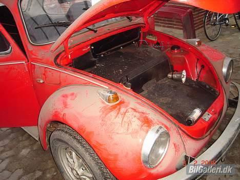 VW bobbel 1303 *SOLGT* - ja den trænger til min kærlige hånd... hehe billede 5