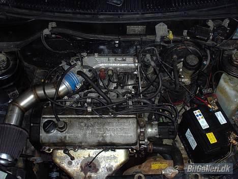 Daihatsu charade SOLGT - den gamle motor billede 4