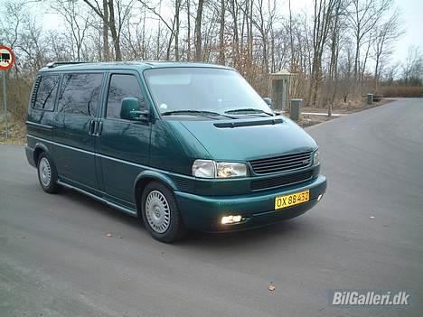 VW caravelle 2,5 tdi billede 4