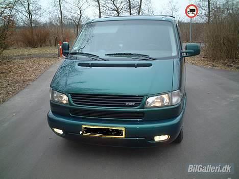 VW caravelle 2,5 tdi billede 5