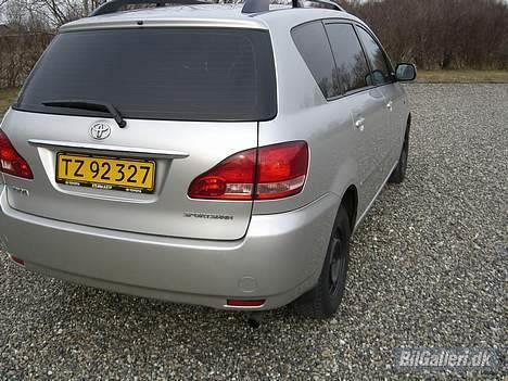 Toyota Sportsvan D-4D billede 3