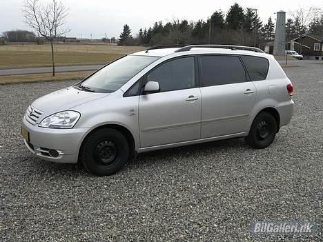 Toyota Sportsvan D-4D billede 15