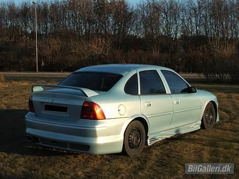 Opel vectra b *SOLGT* billede 1