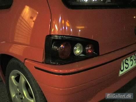 Peugeot 106 rallye - Mine nye baglygter ;D taget med mobilen billede 8