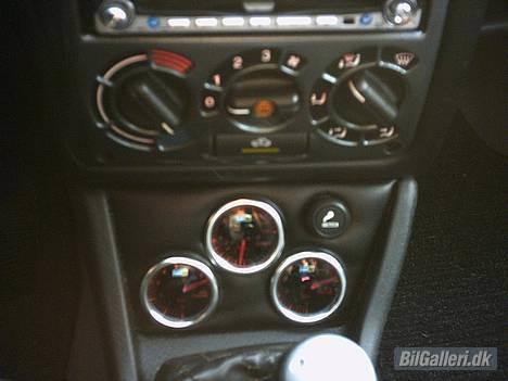 Opel .Astra f GSi 16v Turbo - Urene i bilen, der skulle gerne komme et par stykker mere billede 13
