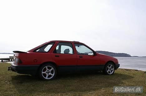Ford Sierra ¤Rødhætte¤ *DØD* - Her sys jeg betemt at ford kommer til sin ret angående udseende! billede 11