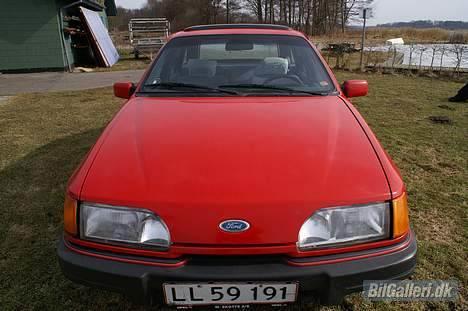 Ford Sierra ¤Rødhætte¤ *DØD* - Her skulle der så være cosworth luftintag! :-) billede 15
