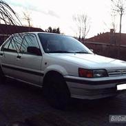 Nissan Sunny 1,6 SLX ( solgt )