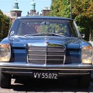 Mercedes Benz 230 - 8  Aut 