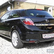 Opel Astra GTC