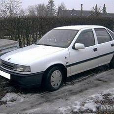 Opel Vectra A