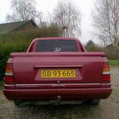 Mercedes Benz W124 E300 pick up *SOLGT*