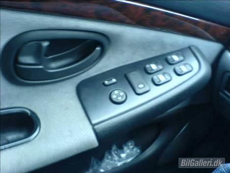 Peugeot 406 2,0 SV - SOLGT billede 7