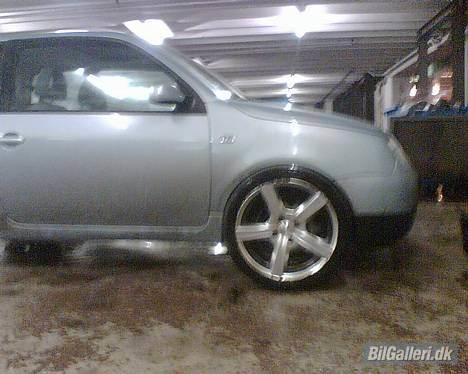 VW Lupo 3L - Dezent F 17" billede 11