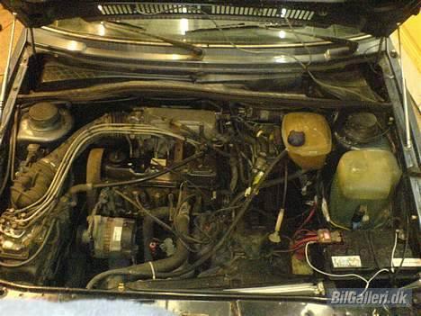 VW  Golf 2 GL 1.8i (Solgt) billede 2