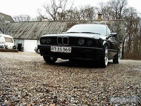BMW 320i touring Turbo solgt billede 12