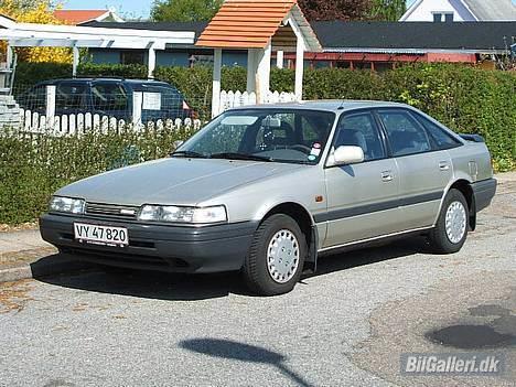 Mazda 626 LX 1,8 (solgt) billede 5