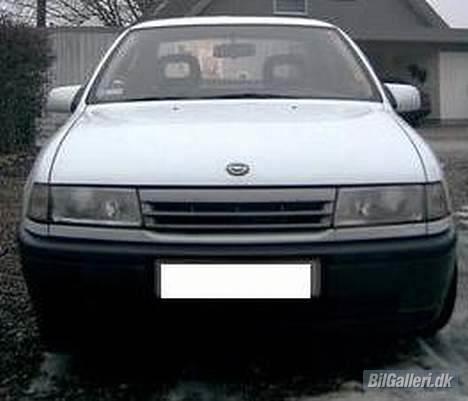 Opel Vectra A billede 1