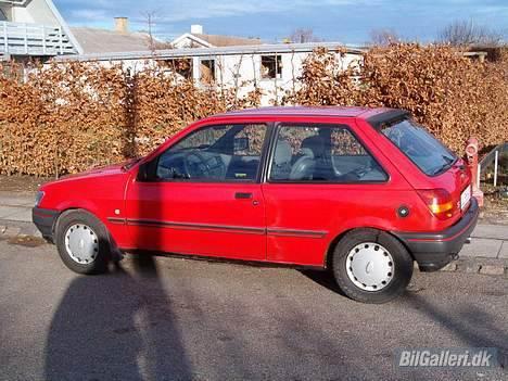 Ford fista 1.3 sport solgt billede 3